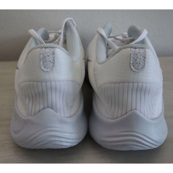 Nike DH8254 Women Sz 11.5 White/Silver Flex Experience Run 11 Running Shoes - Picture 4 of 8